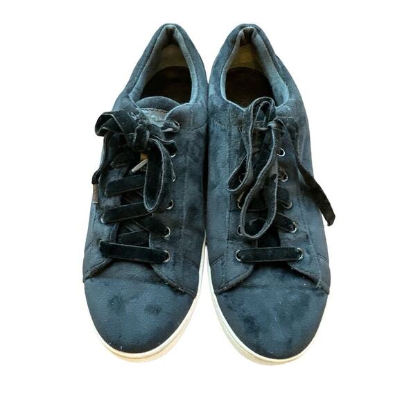 Vionic Splendid Syra Black Velvet Lace Up Fashion Sneaker - Picture 2 of 7